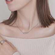 【金属アレルギー対応 316L】ニュアンスバースネークチェーンステンレスネックレス
