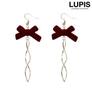 ベロアリボン×ツイストラインピアス