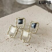 ウェーブフレームスクエアピアス