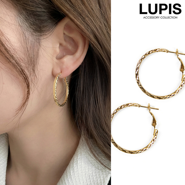 ゴールドフープピアス