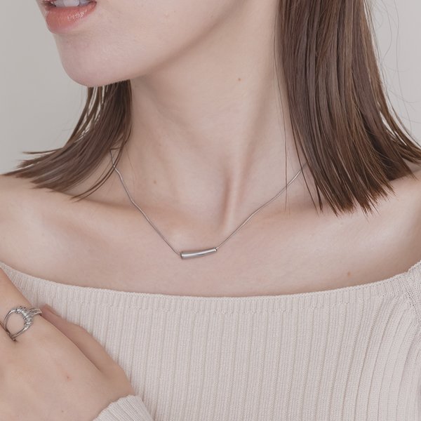 Jasny by LUPIS 公式通販サイト（ルピス）【金属アレルギー対応 316L】ニュアンスバースネークチェーンステンレスネックレス