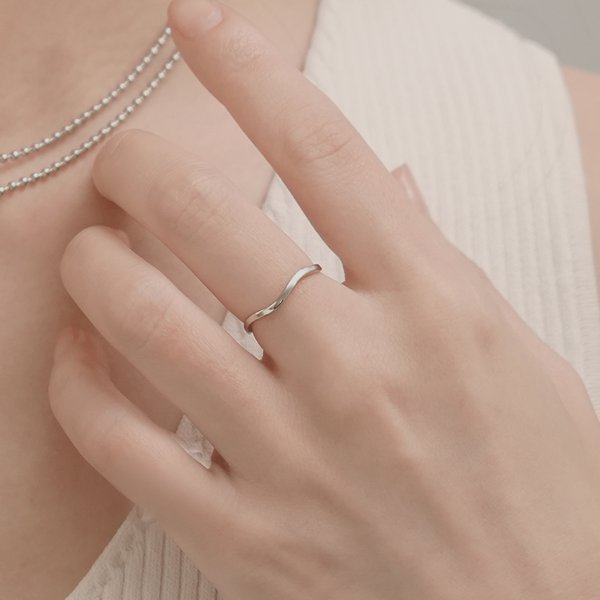 【金属アレルギー対応 316L】ウェーブラインスリムステンレスリング