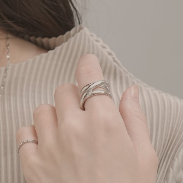 【金属アレルギー対応 316L】スリークロスラインステンレスリング