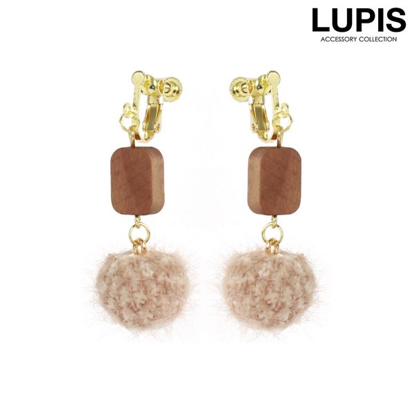 ウッド×ファーボールイヤリング