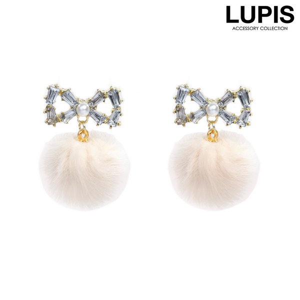 ビジューリボン×ファーボールピアス