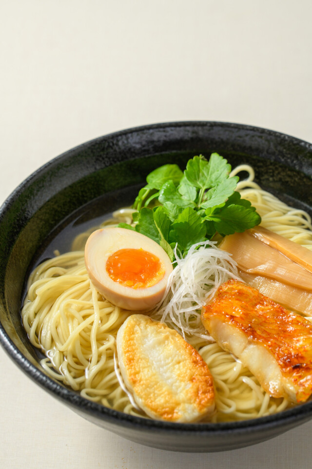 地雷也監修 三陸吉次だしの塩ラーメン 2食入り