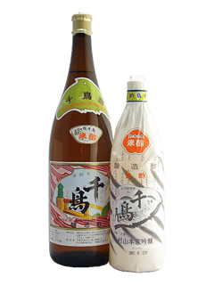 村山造酢　加茂千鳥酢（米酢）９００ＭＬ