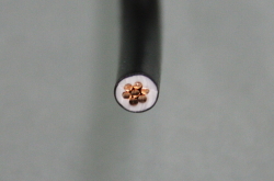 ビニル絶縁電線 5.5mm2    黒　(IV)