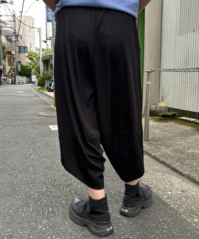 サテン デザイン ポケット ジャージ 裾すぼまり テーパード パンツ