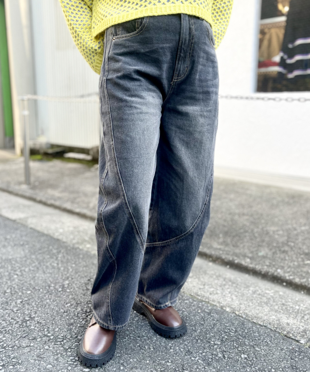 【原価ぶっ壊し割引】ジーンズ キティ デニム ブラック ウォッシュド ブラック デニム 切り替え ボリューム カーブ パンツ