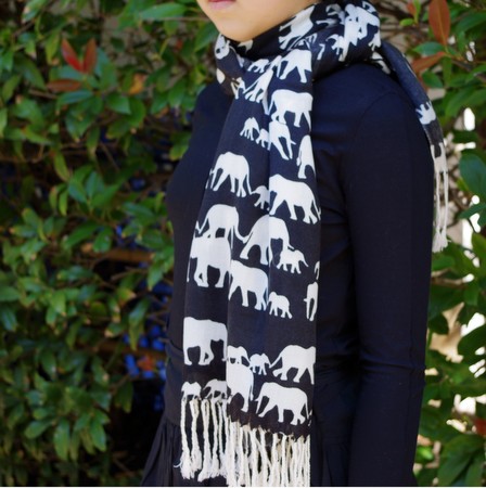 【アニマル柄 ストール】SS/AW 象柄（ブラック・ホワイト・グレー・ブルー）エレファント柄ストール/パシュミナの風合い★メール便対応