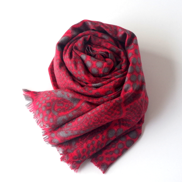 【YARNZ】17AW ヤーンズ Ayahuasca カシミア50% ウール50% カシミヤ ストール 大判　カシミアストール 黒 赤 ヤーンツ★送料無料