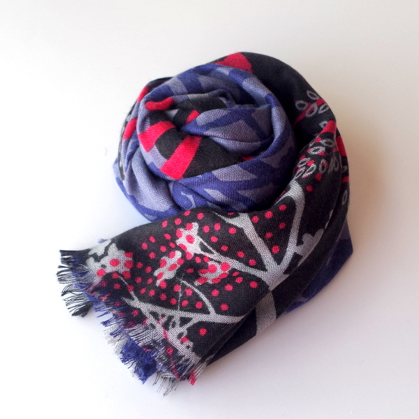 【YARNZ】16AW/ヤーンズ Twin　Trees カシミア100%　カシミヤ ストール 大判　カシミアストール ヤーンツ 黒　赤★送料無料