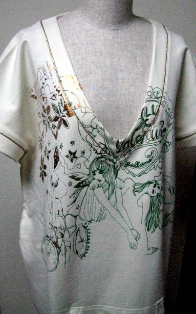 【GALLIANO】ガリアーノのスェットワンピース（Vネック） ミラノで買付けの並行輸入スェットTシャツワンピース（ホワイト）★送料無料