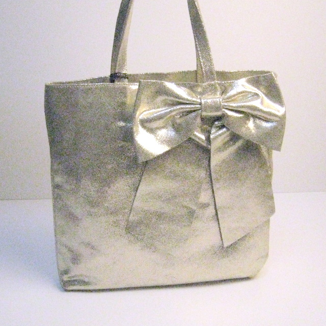 【GIUDIT】ジュディットのリボン付きトートバッグ(ゴールド・シルバー）ジャンニキアリーニ イタリア直輸入★送料無料