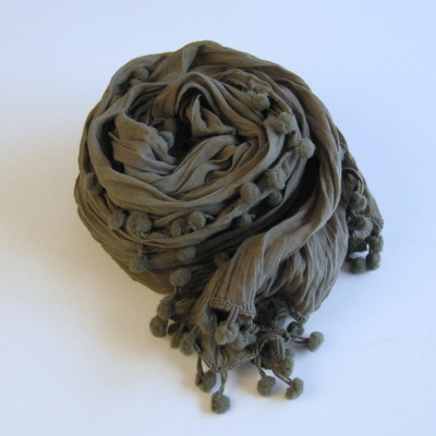 【ポンポンストール】コットンのストール（綿100％） 50cm×180ｃｍ＜ポンポン大＞グレー/ブラック★メール便対応