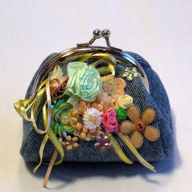 【デニムポーチ（がま口）】1点もの！ハンドメイドポーチ☆メール便対応