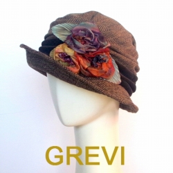 グレヴィ 帽子 GREVI ハット 秋冬 冬 春 グレヴィ帽子 チェック ツィード レディース 花 コサージュ おしゃれ帽子 花付 コサージュつき帽子 ハリスツィード ブラウン firenze イタリア製★送料無料