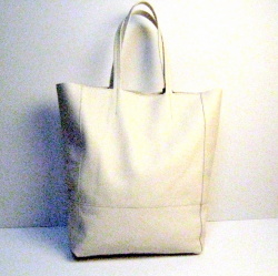 【GIUDIT】ジュディットのレザートートバッグ( ホワイト）ジャンニキアリーニのセカンドライン イタリア直輸入★送料無料