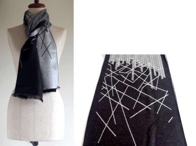 モダール マフラー】幾何学模様のモダールマフラー・ストール・黒・赤