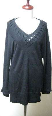 【GALLIANO】ガリアーノのロングニット（Vネック） ミラノで買付けの並行輸入ロングニット（ブラック）★送料無料