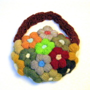 【毛糸バッグ】手編みの手作りバッグ ニットのお花の毛糸バッグ（ニット）