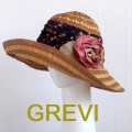 【グレヴィ GREVI  ハット】花　コサージュ付のブレードハット フラワー つば広 イタリア直輸入 UV帽子 紫外線防止 フィレンツェ＜GREVI ブレード 帽子 公式ショップ＞★送料無料