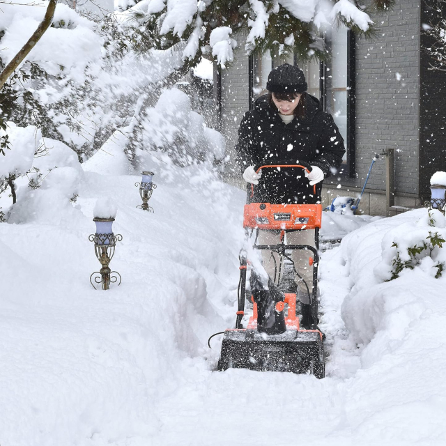 家庭用電動除雪機 スノーホエール ハイパワー 1500W