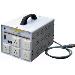 【送料無料】各国の電圧に対応したマルチ入力ダウントランス　ほとんどの電化製品が使える余裕の容量2500W