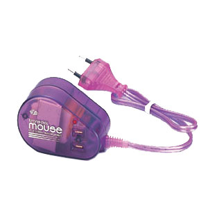 海外旅行用の軽量コンパクトなダウントランス220V-240V用　かわいいマウス型