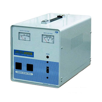 【送料無料】100V/220V±30Vから100V±4％以内へ 電圧安定装置 サイリスタ式 3KVA(3000VA)