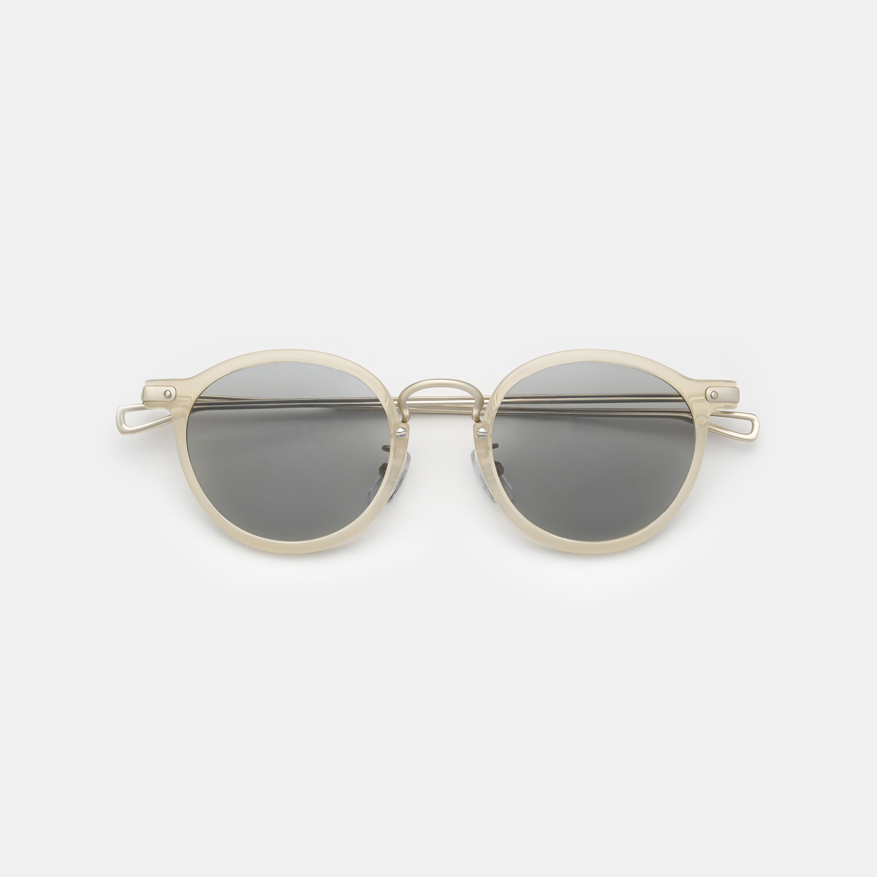 AMY Ecru Gray Lens sunglasses 《エイミー エクリュ グレーレンズ サングラス》