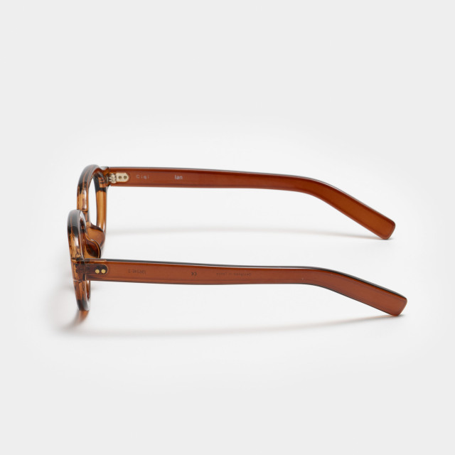 IAN Brown《イアンブラウン》