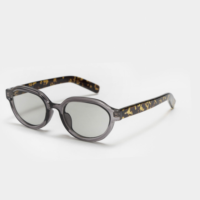 IAN Gray Demi / Light Gray Lens sunglasses《イアン グレーデミ