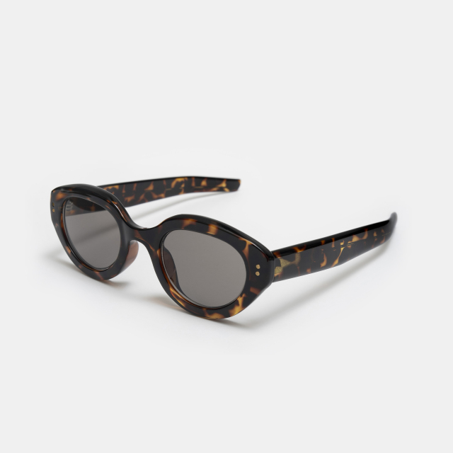 VANESSA Ivory Brown Lens sunglasses 《ヴァネッサ アイボリー
