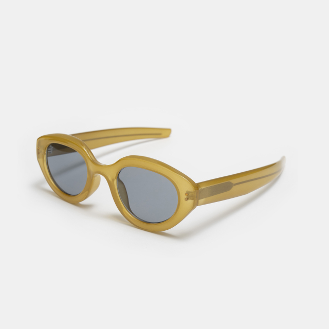 VANESSA Ocher Gray Lens sunglasses 《ヴァネッサ オークル グレーレンズ サングラス》