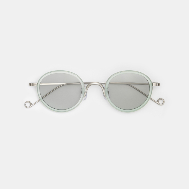 "Carole Baijings × Ciqi " HERBIE Colourways by Carole Baijings Ice Green  Light Gray lens sunglasses《ハービー アイスグリーン ライトグレーレンズサングラス》
