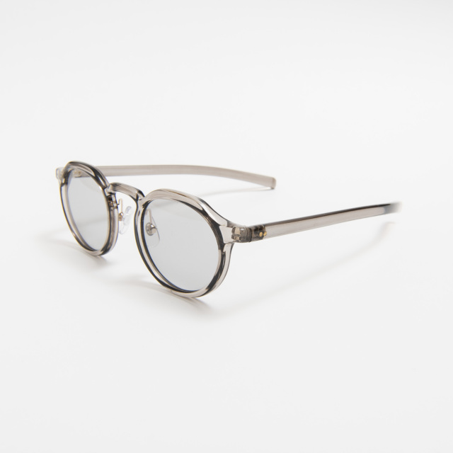 DAMON Gray Light Gray Lenses sunglasses 《デイモン グレー