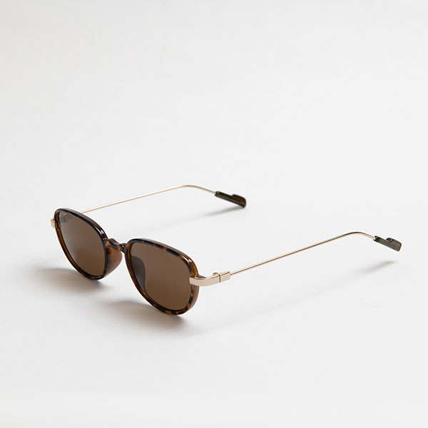 BURT Dark Brown 《バート ダークブラウン》