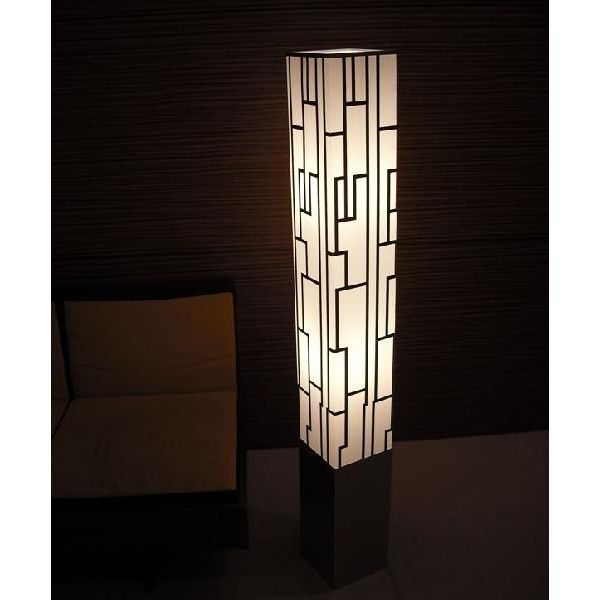 イタリア製アンティーク調フロアスタンド