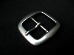 バックル 40mm 真鍮ギャリソンバックル　オーバル 401N-40