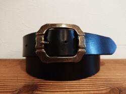 栃木レザーベルト　オイル多脂革　38ｍｍ　Y915ABギャリソンバックル付き　革ベルト【革カラーが選べます】