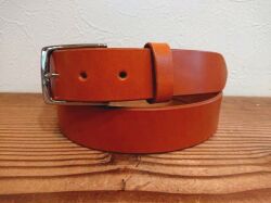 栃木レザーベルト【キャメルブラウン】革ベルト　35ｍｍ　ビジネスベルト／スーツベルト【帆型バックル】