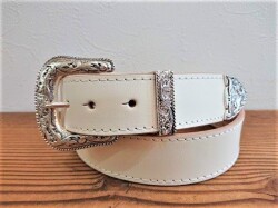 栃木レザー【ホワイト】3ピースバックル付き　革ベルト　38ｍｍ【IVAN WESTEN BUCKLE 3P SET】アンティークシルバーカラー