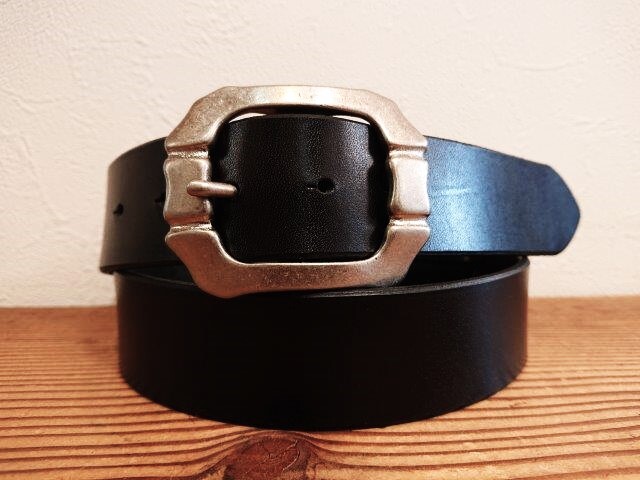 栃木レザーベルト オイル多脂革 38mm Y915Nギャリソンバックル付き