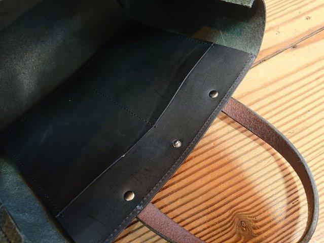 展示品です！ハンドメイド♪クロコ型押しと栃木レザーヌメ革のポニー 