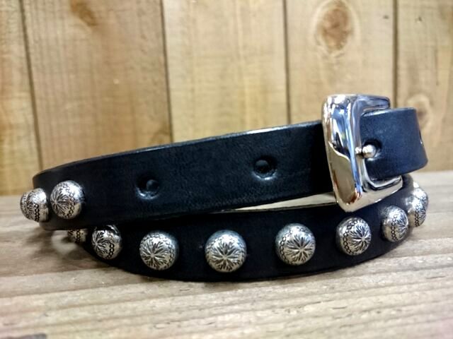 ロナルドピノー 手彫り ダイヤモンドカット スタッズ レザー 雌仔牛革  