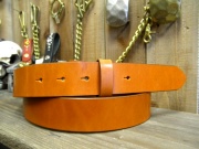 栃木オイル多脂革レザーベルト　【キャメルブラウン】35ｍｍ ロングサイズ　39-56インチ／付属バックルなしベルト帯のみ