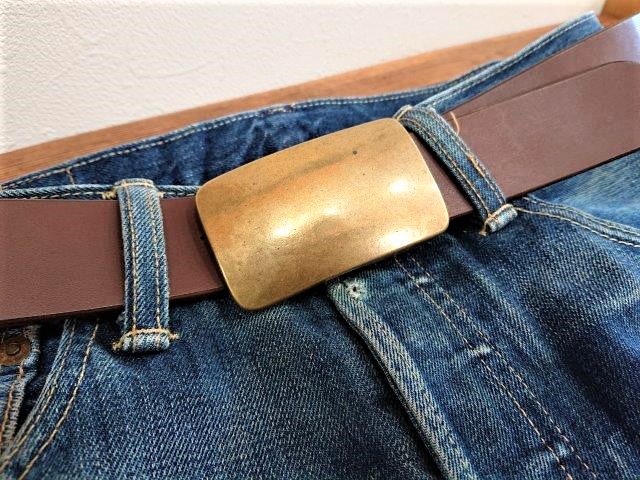 栃木レザーベルト　オイル多脂革　革ベルト　38ｍｍ　真鍮スクエアトップバックル　糸縫い仕上げベルト　【ベルトカラーが選べます】
