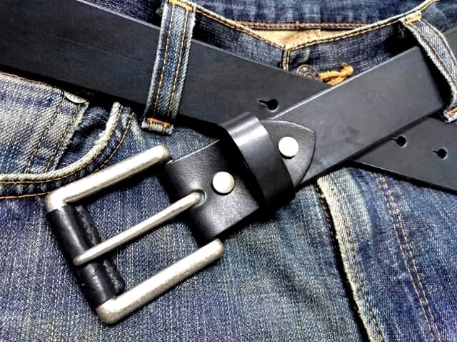 栃木レザーベルト　オイル多脂革　革ベルト【ブラック】38ｍｍ　革巻きバックル付きベルト